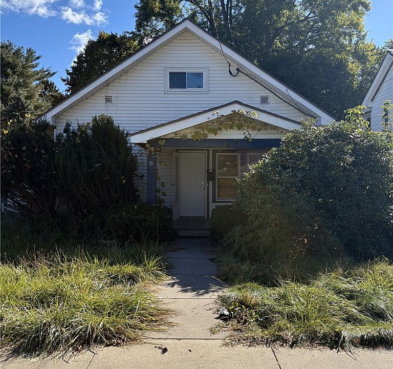 1st image of 10 Richards Ave