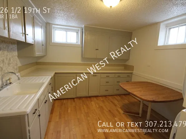 926 1/2 19th St, Cody, WY 82414