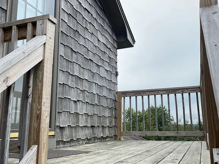 5 Edwards Ave #A — Photo 2