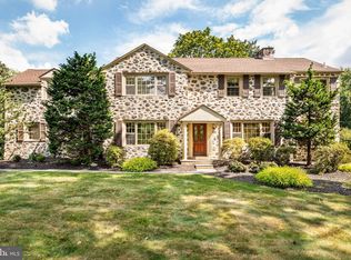 407 Fairview Rd, Narberth, PA 19072