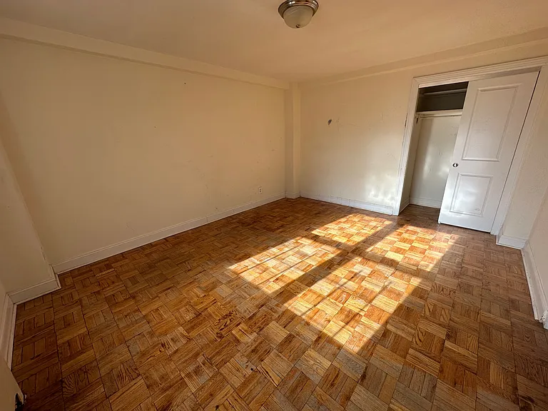 16420 Highland Ave #7D — Photo 5