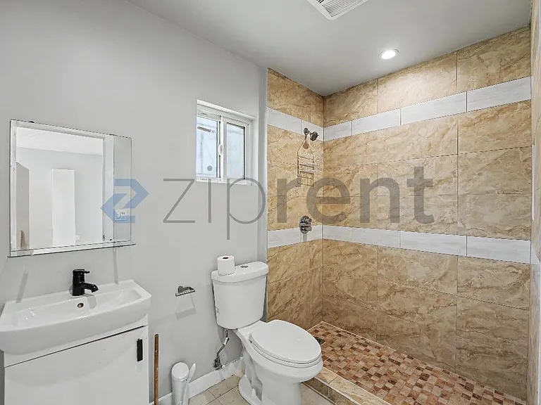 1346 San Bernardino Ave — Photo 10