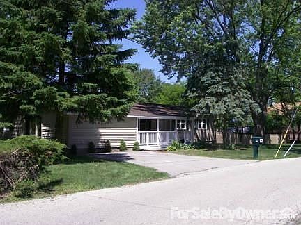 2nd image of 136 Eastwood Ln