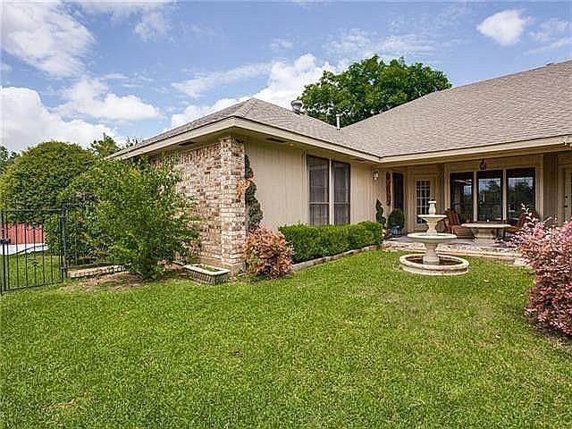 1st image of 8704 Lacrosse Dr