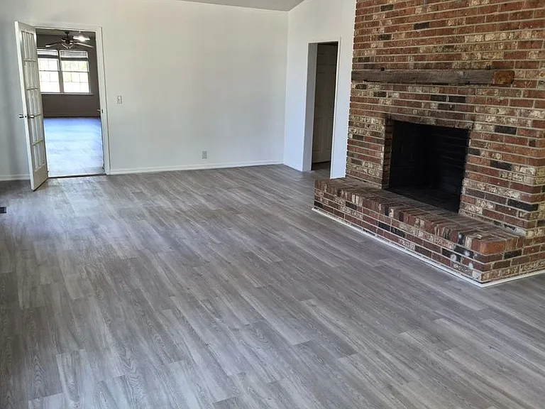 3942 Howell Dr — Photo 17