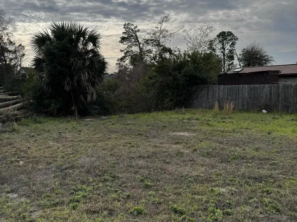 2137 Briawood Cir, Panama City, FL 32405