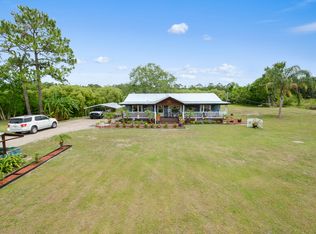 413 E Osceola Rd, Geneva, FL 32732