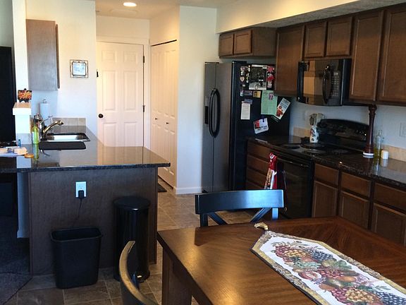 4th image of 4138 W Hood River Ave