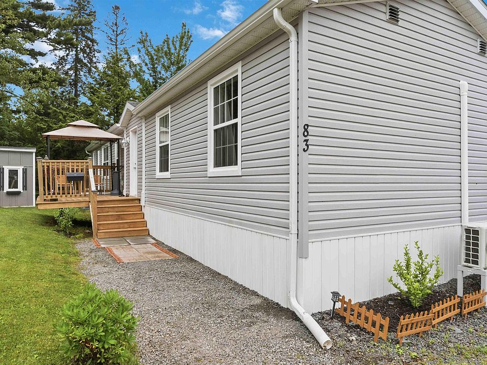 1st image of 83 Cedarwood Cres