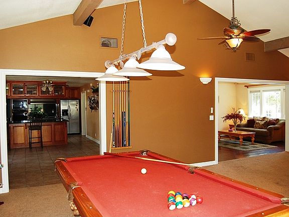 Approx 600 sq ft family room addition
