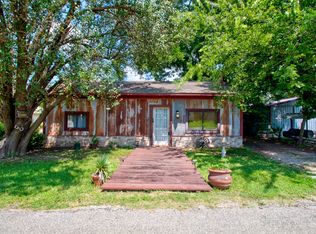 12 Old Shawnee Trail Dr, Gordonville, TX 76245