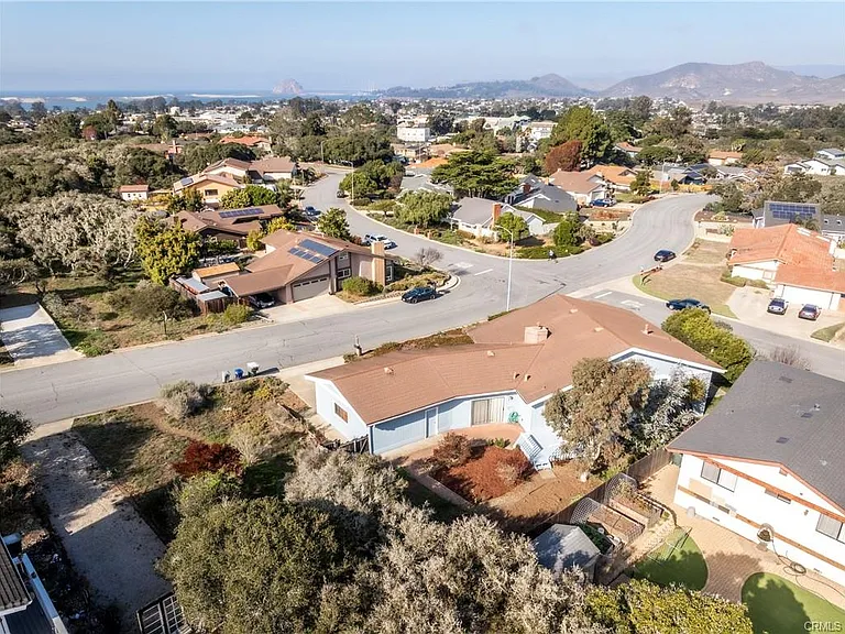 2440 Oak Ridge Dr — Photo 27