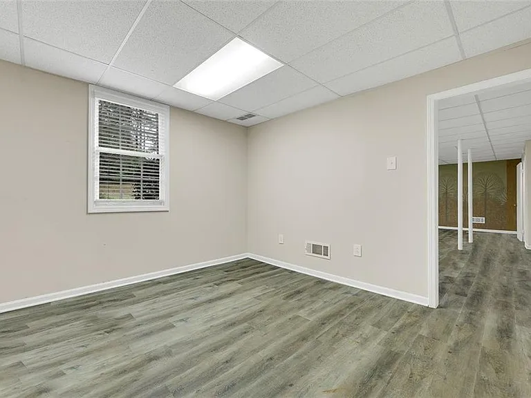 4517 E Kings Point Cir — Photo 30