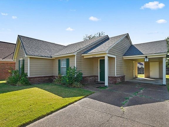 2nd image of 2620 Reese Lake Cir