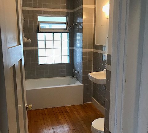 5th image of 1903 Madison St APT 2