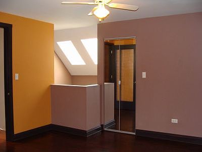 5th image of 4230 N Albany Ave