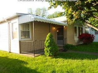 445 21st St, Dunbar, WV 25064