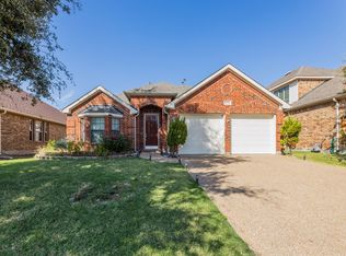 7063 Orion Dr, Grand Prairie, TX 75054