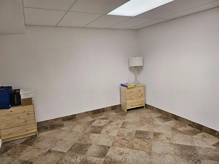 14 Sequoia Rd #BASEMENT — Photo 5