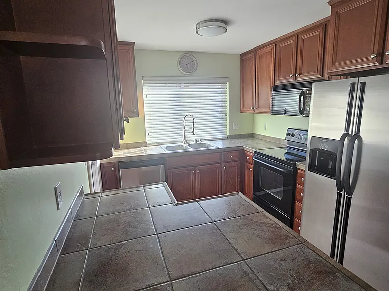 4829 Eagle Way — Photo 5