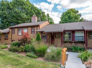2317 Parkwood Ave, Ann Arbor, MI 48104