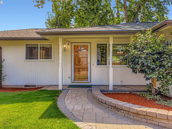 3rd image of 13541 SW 63rd Pl