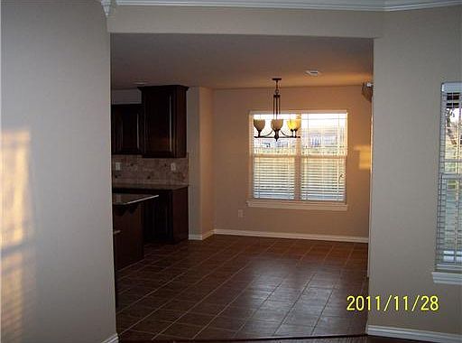 4th image of 2285 W Cornwall Ave