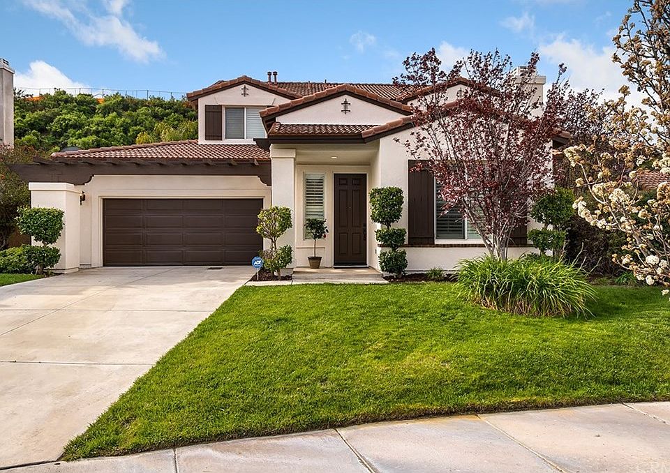 1st image of 33873 Pinehurst Dr