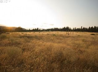 15 Meadows Loop, Lyle, WA 98635