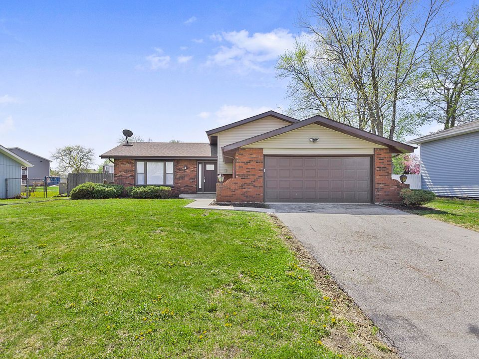 1st image of 4019 W 76th Ln