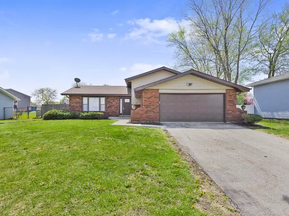 4019 W 76th Ln, Merrillville, IN 46410