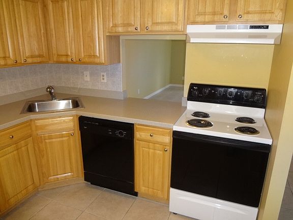 2nd image of 2650 Coconut Bay Ln Unit 2H