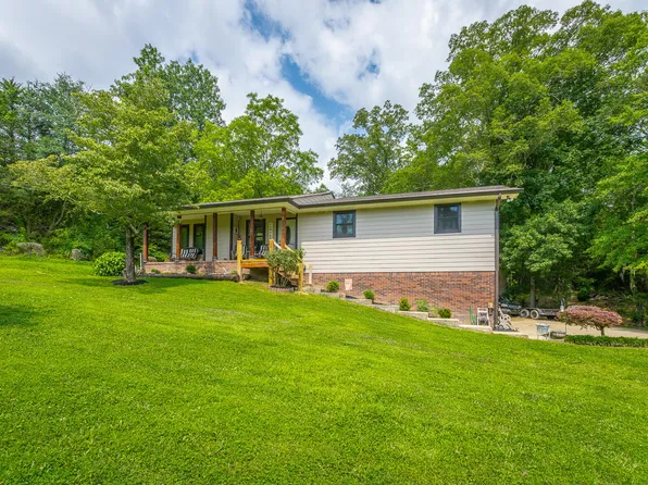 2207 Driftwood Rd, Soddy Daisy, TN 37379