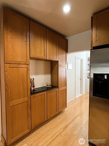 5th image of 611 11th Street