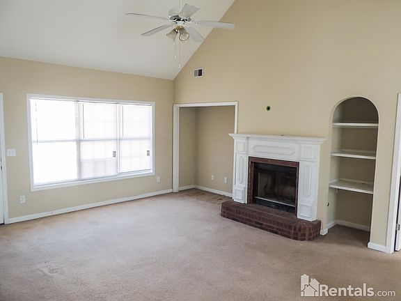3rd image of 638 1st St