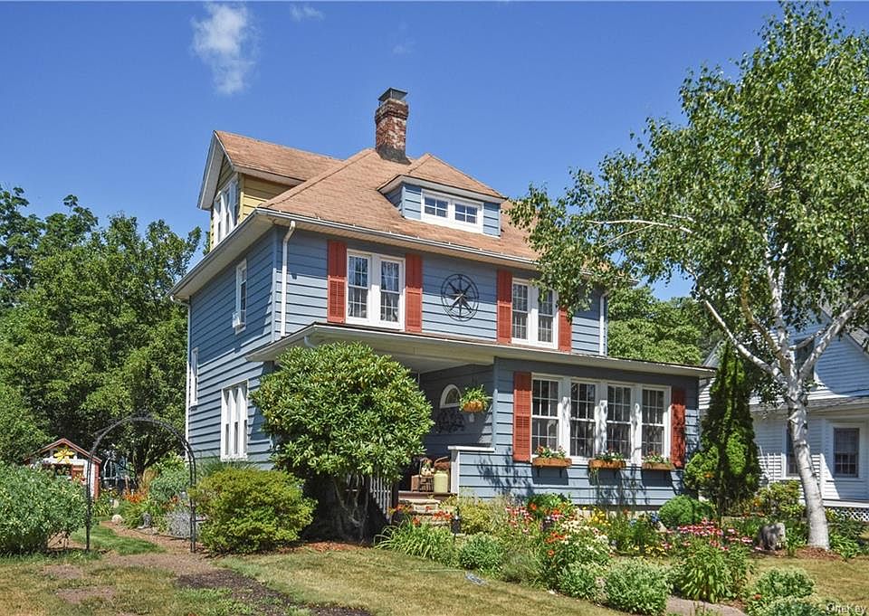 1st image of 37 Rockland Ave
