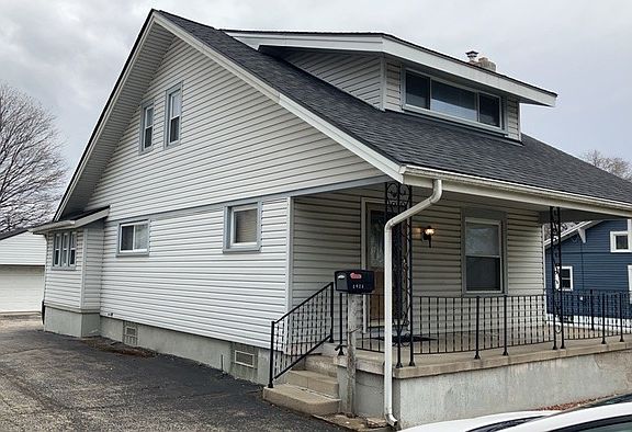 3rd image of 2924 Martel Dr