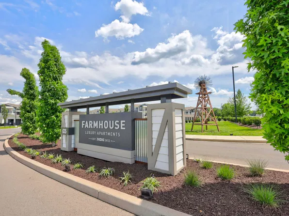Farmhouse Apartments