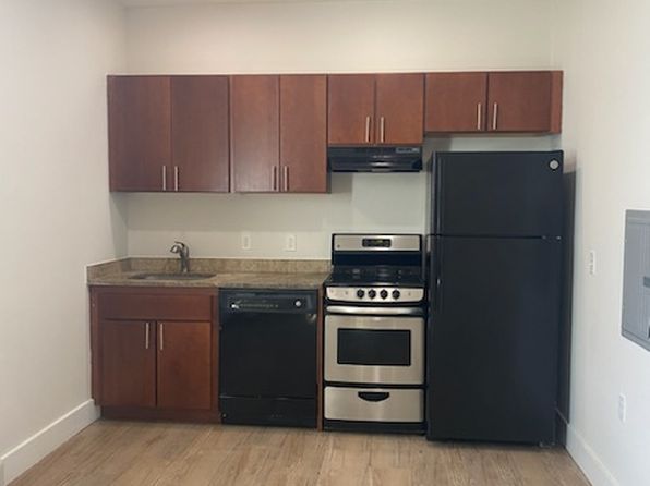 234 1st St #101