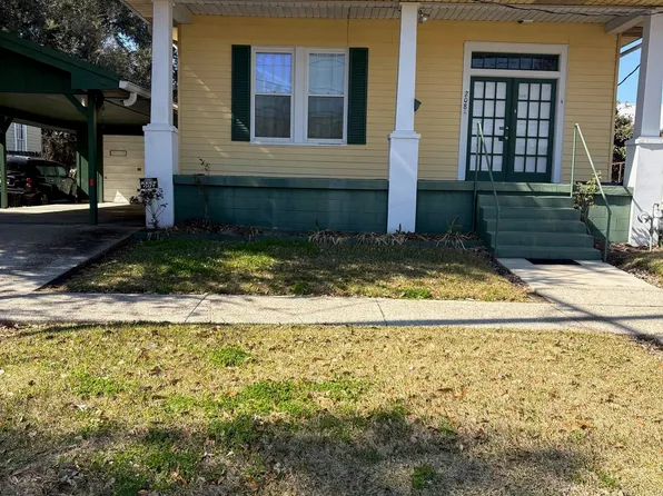 208 Saint Patrick St, Donaldsonville, LA 70346