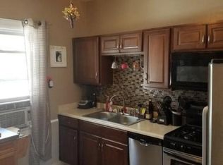 18 Russell St FLOOR 2, Buffalo, NY 14214