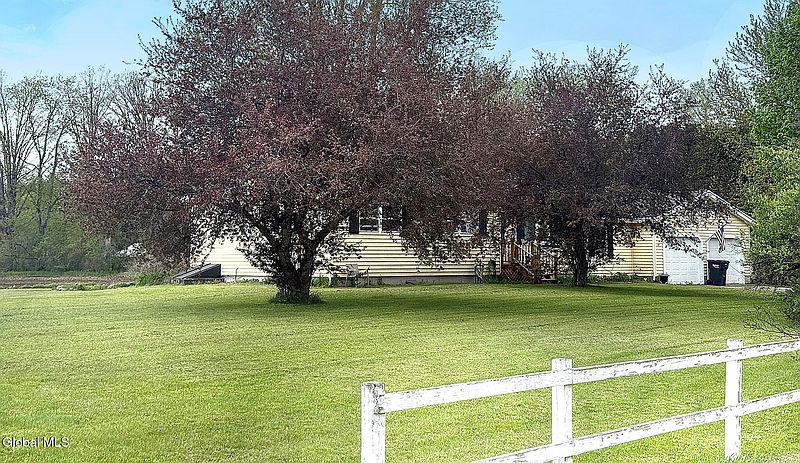 4th image of 23 Thomas Road