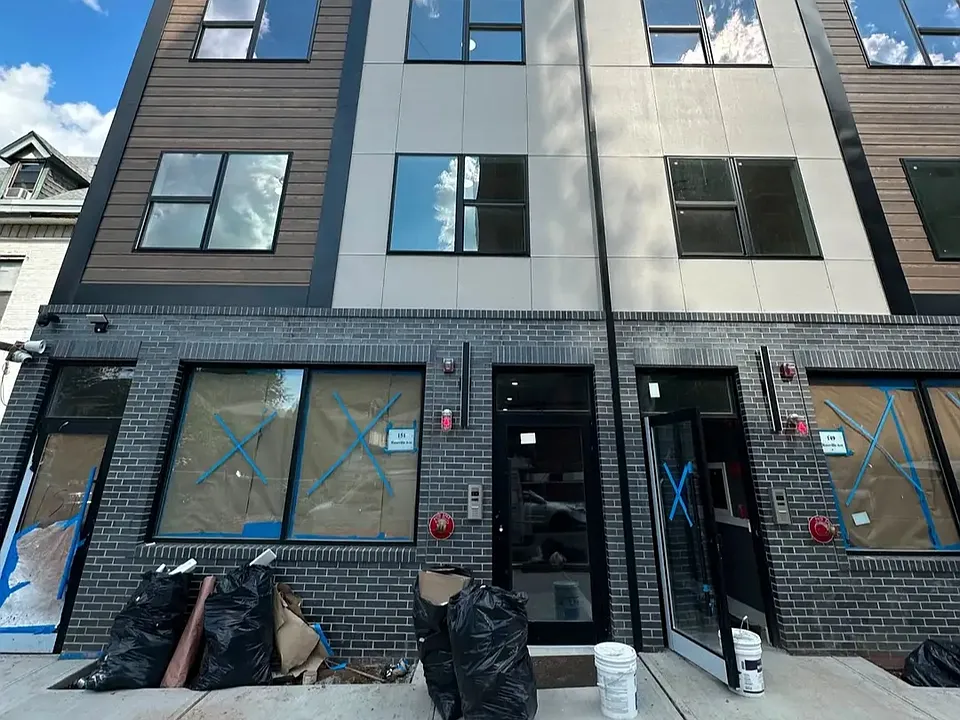 151 Roseville Ave #G1