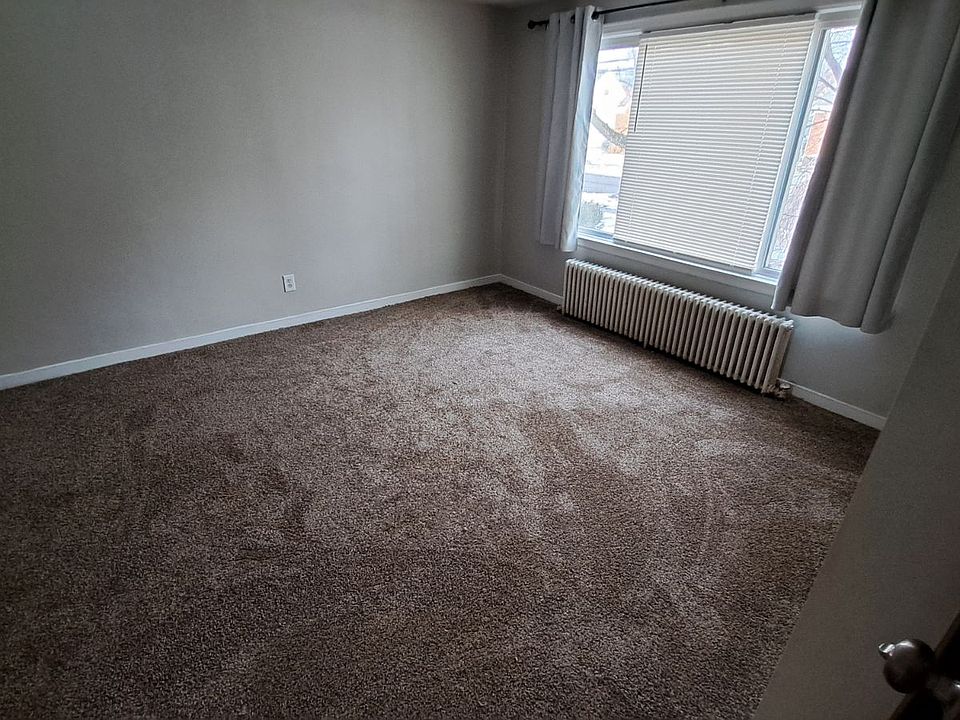 2nd image of 248 Callodine Ave Floor 1