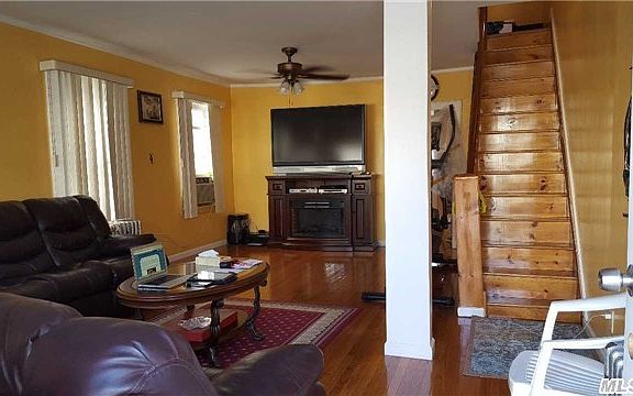 4th image of 10726 139th St