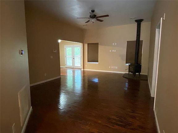 4th image of 1 Wendler Ln