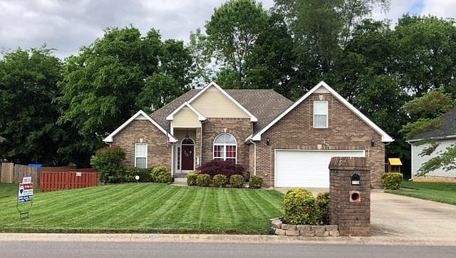 1st image of 775 Isaac Dr