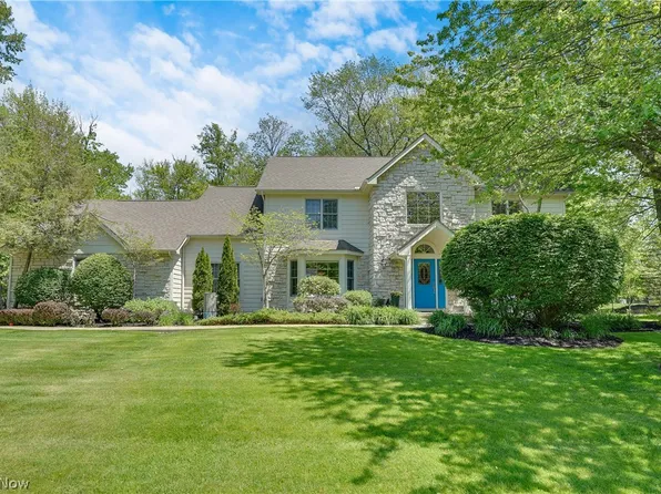 5157 Crofton Ave, Solon, OH 44139