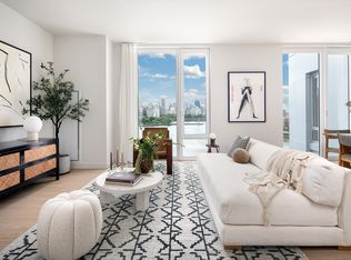 30-77 Vernon Blvd PENTHOUSE 811W, Astoria, NY