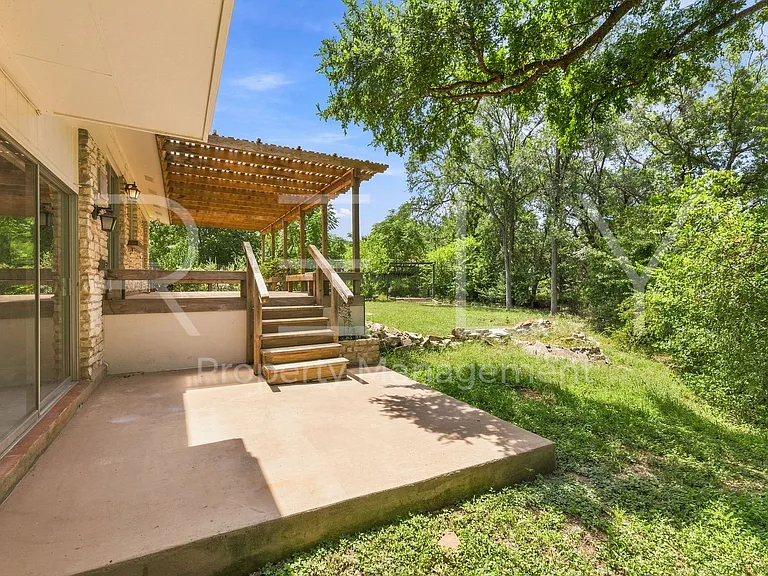 2404 Gabriel View Dr — Photo 42